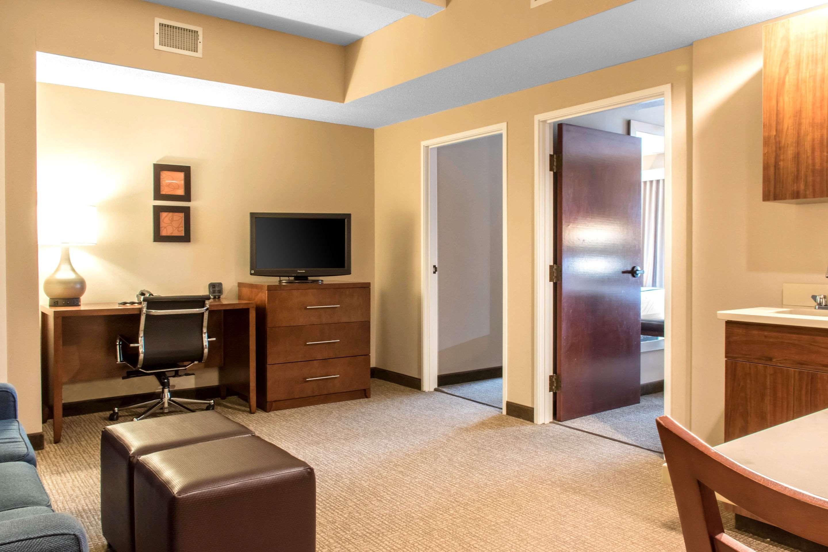 Comfort Suites Scranton Near Montage Mountain Eksteriør billede