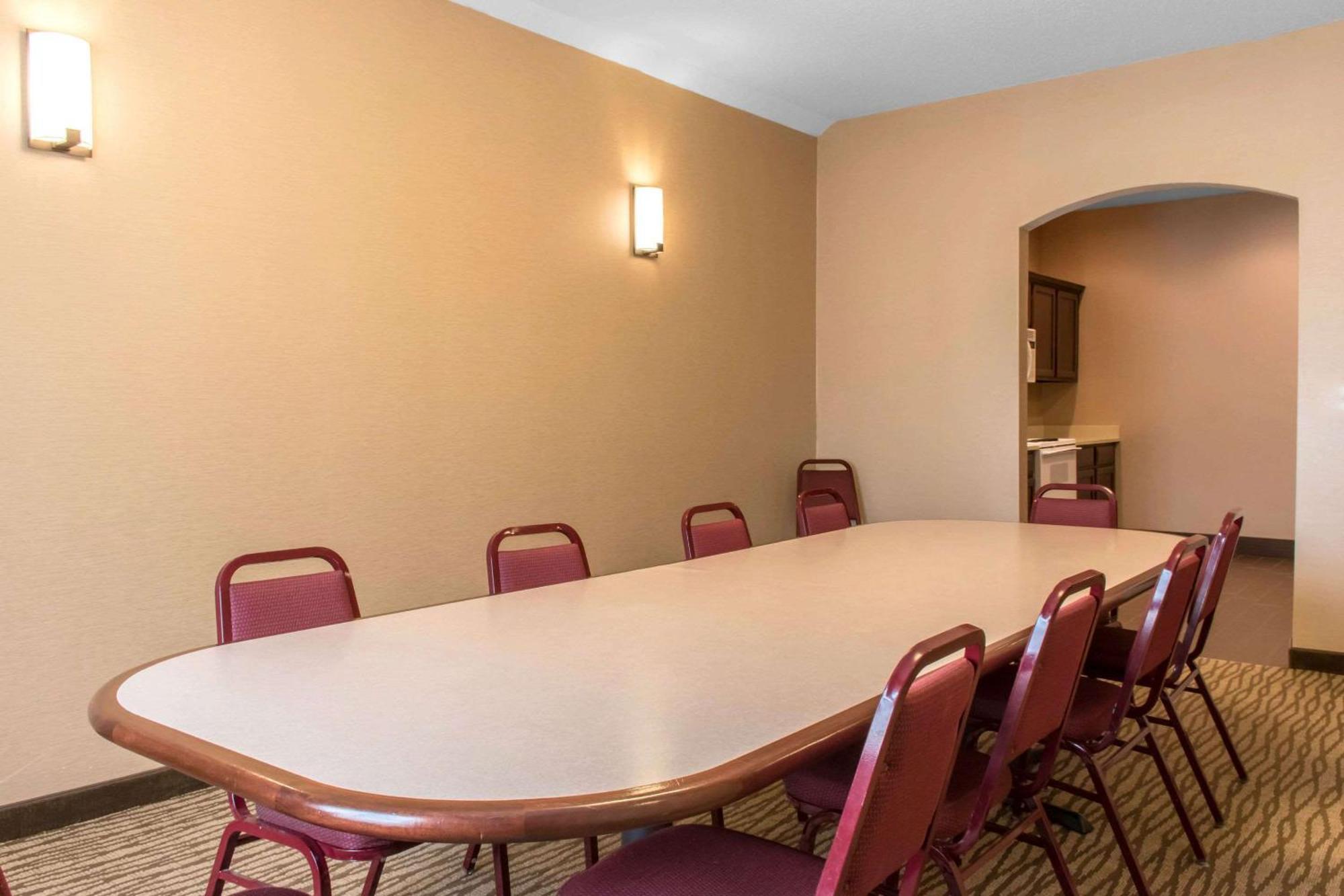 Comfort Suites Scranton Near Montage Mountain Eksteriør billede